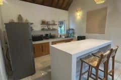 hanbrighton-sewa-tahunan-bulanan-villa-desain-tradisional-bali-hadap-timur-4-kt-canggu-badung-6