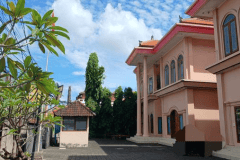 hanbrighton-jual-gedung-eks-sekolah-beserta-2-rumah-dan-5-kost-sesetan-densel-1