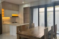 hanbrighton-jual-villa-mewah-hadap-timur-2-lt-rooftop-3-kt-ungasan-badung-14