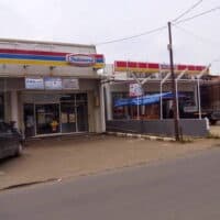 Keuntungan Membuka Minimarket Franchise di Pinggir Jalan Raya