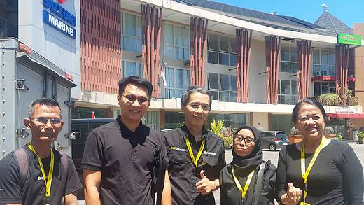 Bersama Pak Bambang Owner Brighton