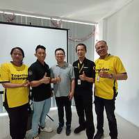 Bersama Principal Brighton First Pak Hadi Wu dan Brighton Titanium Pak Alex Candra