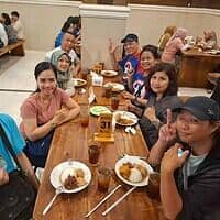 Makan Malam Bersama Di Gudeg Sagan Yogyakarta