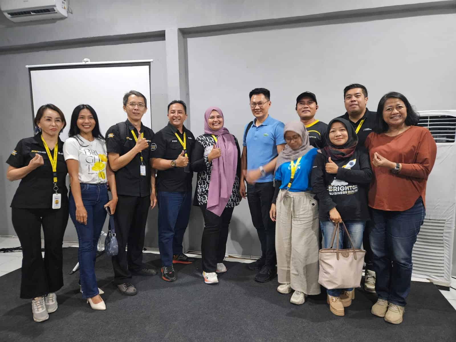 Foto Leaders Brighton Synergy Bersama Pak Bambang Siauw Owner Brighton Real Estate Foto Leaders Brighton Synergy Bersama Pak Bambang Siauw Owner Brighton Real Estate