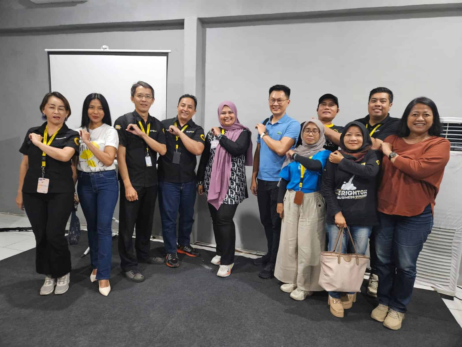 Foto Leaders Brighton Synergy Bersama Pak Bambang Siauw Owner Brighton Real Estate Foto Leaders Brighton Synergy Bersama Pak Bambang Siauw Owner Brighton Real Estate