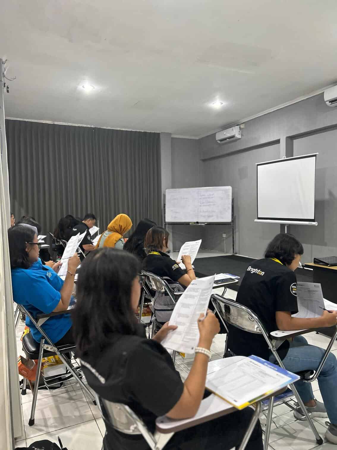 Ujian Sertifikasi CRA Agen Properti LSP Brighton 12 Agustus 2025 Ujian Sertifikasi CRA Agen Properti LSP Brighton 12 Agustus 2025