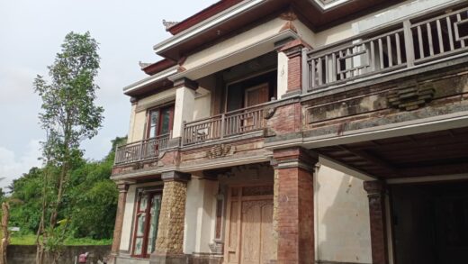 Jual Villa Hadap Barat 2 Lantai 7 Kamar Singapadu Sukawati Gianyar