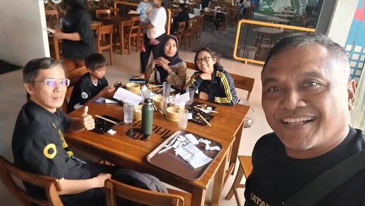 Makan Siang Bersama Tim Di Mie Gacoan Gatsu Denpasar