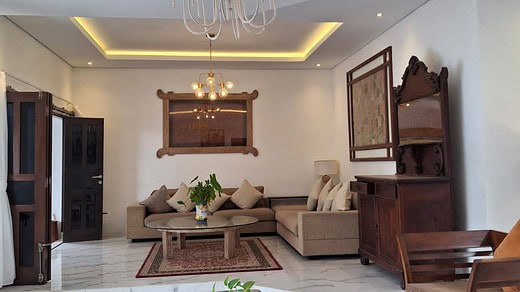 Sewa Villa Mewah Full Furnished 2 Lantai 3 Kamar Umalas Kerobokan