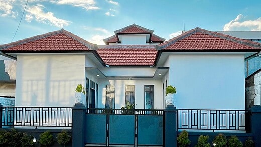 Leasehold 20 Tahun Villa Baru 2 Lantai 3 Kamar Persada Kerobokan Badung