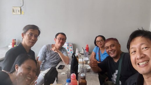 Makan Siang Bakso Prabu Denpasar