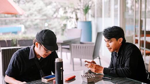Gen Z Renon: Nongkrong Jalan Terus, Income Kapan Nyusul?