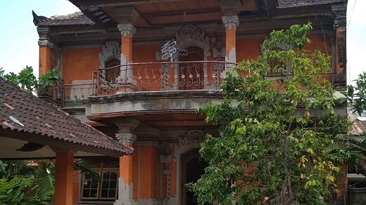 Jual Rumah Style Bali 2 Lantai 6 Kamar Gunung Andakasa Padangsambian Denpasar Barat