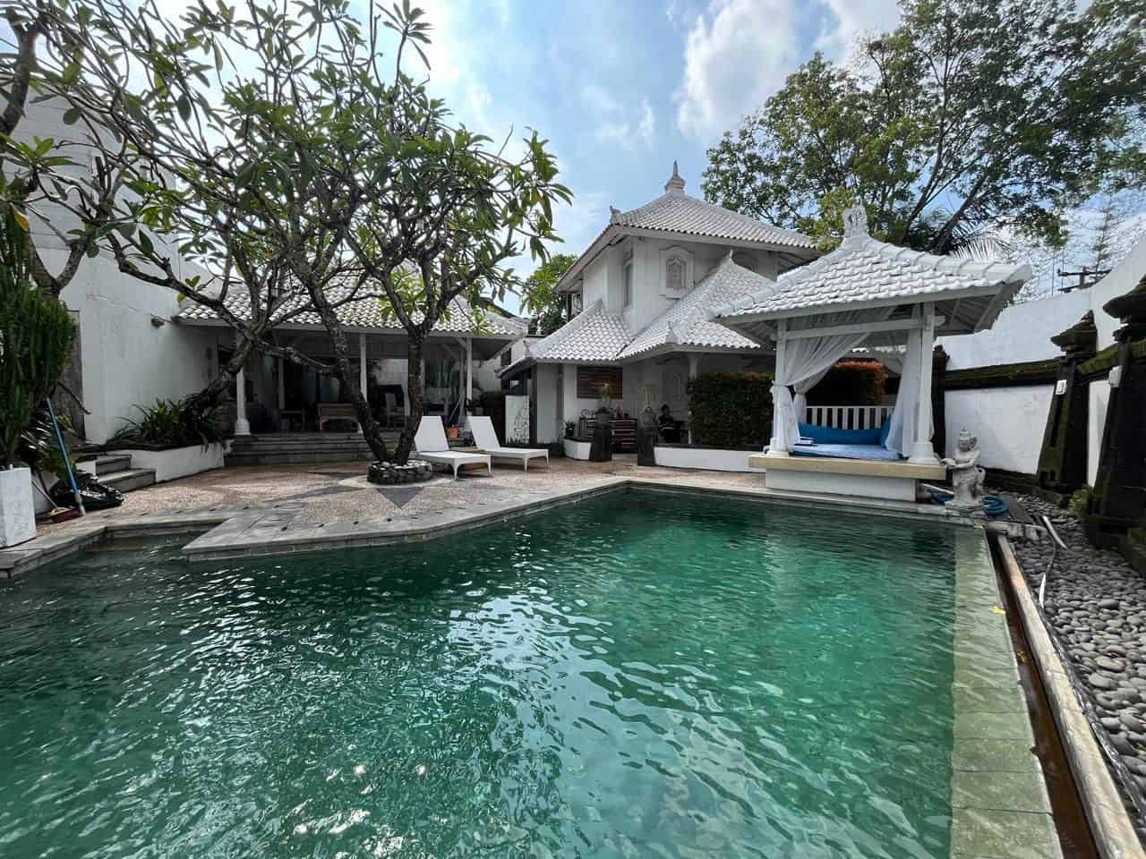 Jual Villa Hadap Timur 2 Kamar Kerobokan Badung Jual Villa Hadap Timur 2 Kamar Kerobokan Badung
