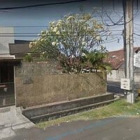 Sewa Rumah 2 Lantai 4 Kamar Muding Kerobokan
