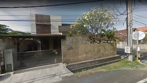 Sewa Rumah 2 Lantai 4 Kamar Muding Kerobokan