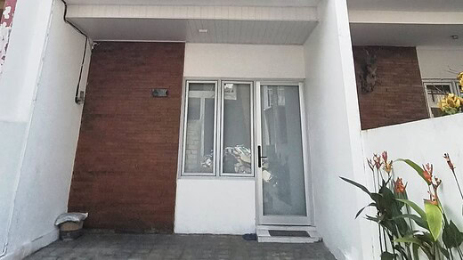 Sewa Tahunan Bulanan Rumah Full Furnished 2 Lantai 2 Kamar Nusa Dua Badung